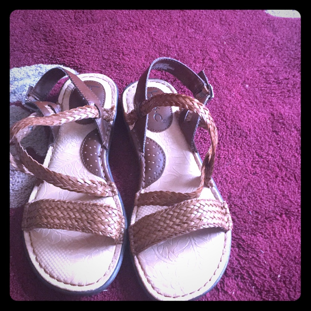 B.o.c. Sandals. Like new!!! Sz 8